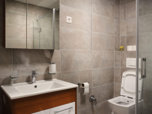 Най-добрите идеи за малка баня и как да я направим да изглежда по-голяма