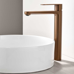 Смесител за умивалник Inter Ceramic ICF 111321 BRUSH ROSE GOLD висок - стил и изящество