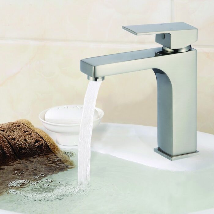 Смесител за умивалник Inter Ceramic  ICF 1008866BS "ЯСМИНА" – лукс и съвременна визия - Image 2