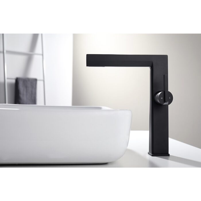 Месингов смесител Кони ICF 116223MB Черен мат - Image 5